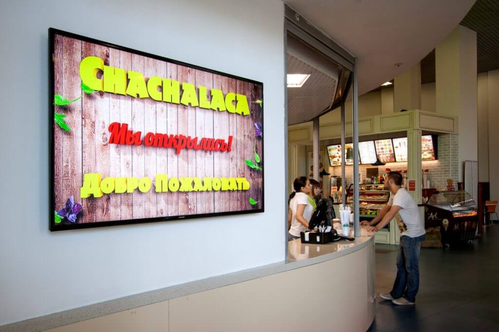 рекламні монітори для приміщень Digital Signage
